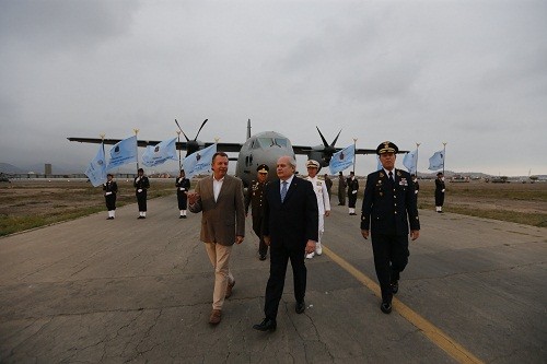 Gobierno presenta nuevo C-27J Spartan que apoyará ante Fenómeno del Niño