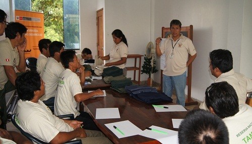 Sernanp refuerza lucha contra la minería ilegal en Madre de Dios con 23 guardaparques oficiales