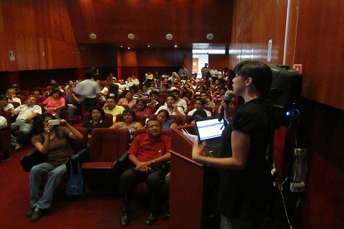 Seminario Internacional en Huacho logró participación masiva de empresarios y profesionales de turismo