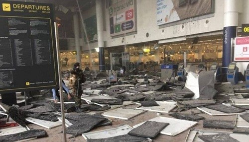 Bruselas: Dos atentados han sacudió el aeropuerto y el metro de la ciudad [VIDEOS]