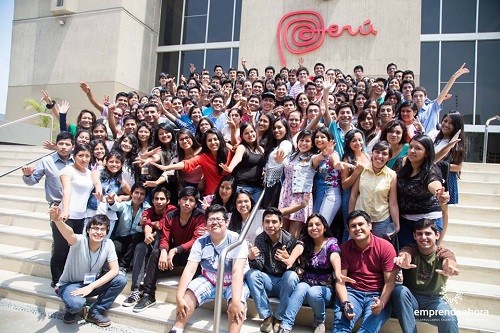 130 jóvenes emprendedores de todo el Perú se reunieron como parte del programa Emprendeahora