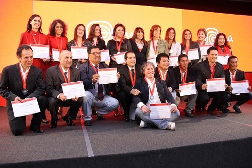 Ministra Magali Silva presenta a nuevos embajadores de la Marca Perú y lanza campaña Maletas del Perú
