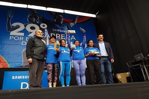 Más de 10000 personas se dieron cita a la carrera Samsung 10k por el Día Olímpico
