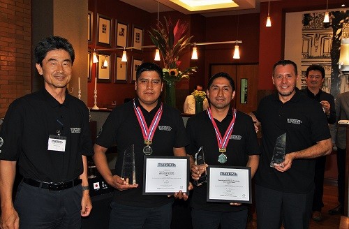 Técnicos de Mazda Perú son los mejores de Latinoamérica
