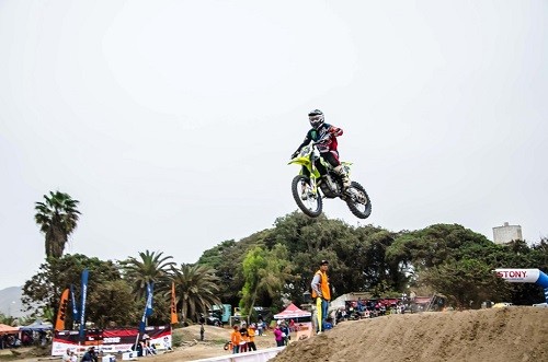 Ian Salazar se impone en la primera fecha del Campeonato Peruano de Supercross