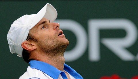Andy Roddick fuera del Abierto de Australia por lesión en la pierna