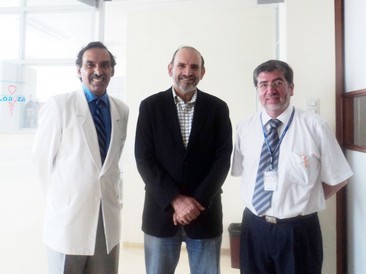 Yehude Simon visitó el Servicio de Cirugía y Quemados del Hospital Loayza