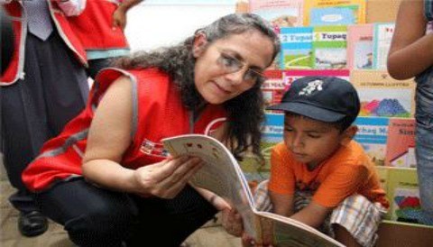 Ministra Salas: 'Un sistema de acreditación de calidad educativa necesita la confianza de la comunidad'