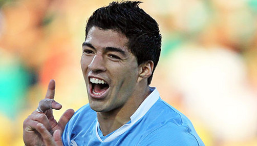 Suárez fue el mejor jugador del Perú - Uruguay