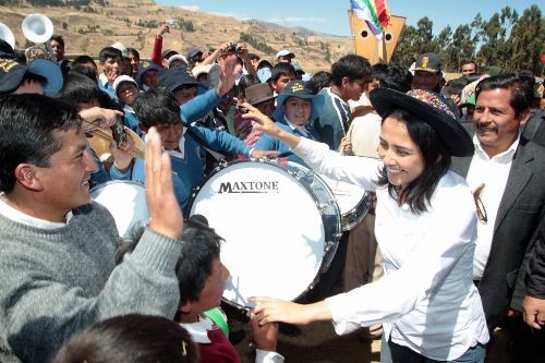 Nadine Heredia viaja a Apurímac para ayudar a damnificados por heladas