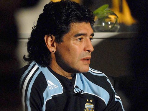 Maradona criticó a Real Madrid por no contratar a Sergio Agüero