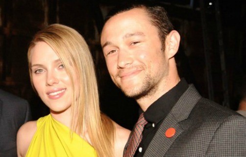 Scarlett Johansson y Joseph Gordon-Levitt cariñosos en Nueva York