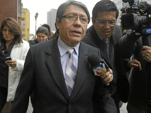Padre de Ciro Castillo esperará informe de fiscal