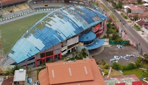 Equipo técnico del INDECI evalúa daños por vientos fuertes en la ciudad de Iquitos