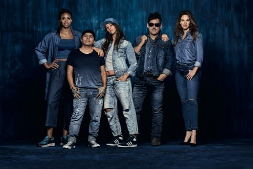 Saga Falabella lanza la campaña Solo Jeans