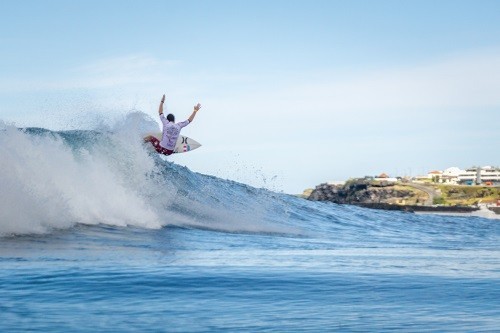 Correa a semifinales Mundial Junior de Surf Portugal