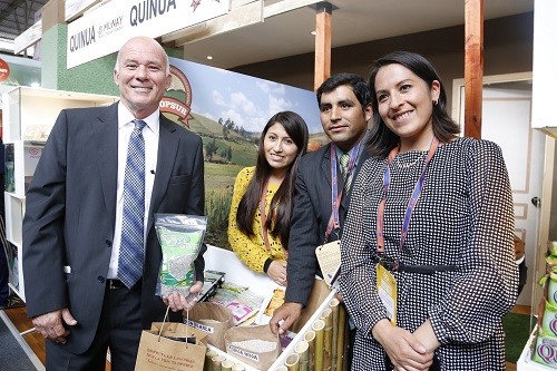 Productores y empresas de nueve regiones del Perú captan atención de compradores en Expoalimentaria 2016