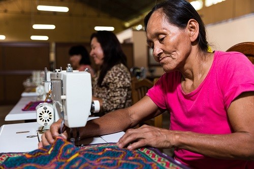Concurso premiará a los mejores trabajos artesanales textiles de Ucayali
