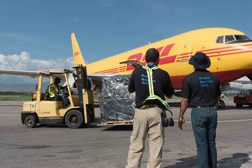 El grupo Deutsche Post DHL envía un Equipo de Respuesta ante Catástrofes a Haití para brindar apoyo después del huracán «Matthew».