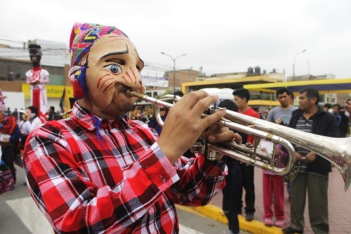 Más de 3 mil personas disfrutaron de fiesta cultural en plaza de armas de Puente Piedra