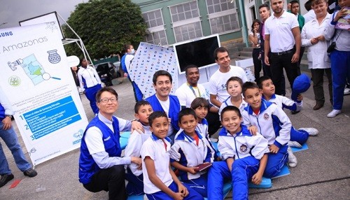 Samsung apoya más de 30 mil niños y jóvenes de América Latina en el Mes Global del Voluntariado