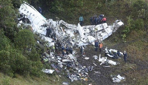 Avión del Chapecoense no tenía combustible al momento del accidente