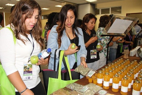 USIL organizó primer simposio de gastronomía responsable con destacados profesionales USIL organizó primer simposio de gastronomía responsable con destacados profesionales