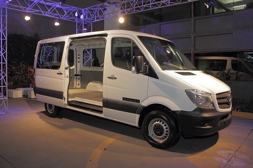 Nueva Sprinter 415 de Mercedes Benz: seguridad y rentabilidad para el transporte peruano