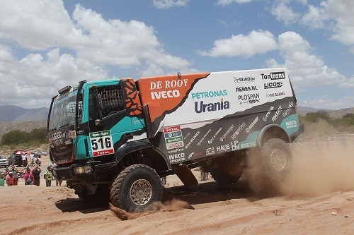 El equipo de De Rooy tiene como objetivo ganar el Rally Dakar 2017 con neumáticos de camión de Goodyear