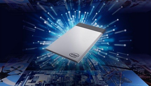 Intel lanza tarjeta de cálculo, una plataforma del tamaño de una tarjeta de crédito