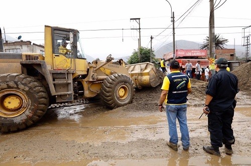 MML libera Carretera Central bloqueada por huaico que afecta zona este de la capital