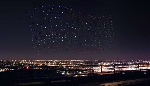 Drones de Intel iluminan la actuación de Lady Gaga durante el medio tiempo de Pepsi Zero Sugar Super Bowl LI