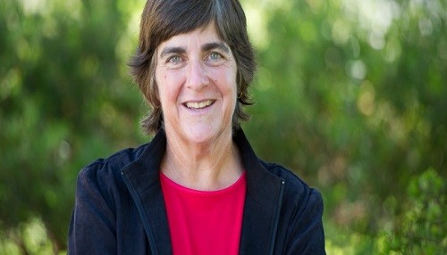 Decana de la Escuela de Ingeniería de la Universidad de Stanford, Jennifer Widom, llega al Perú para dictar taller en UTEC Decana de la Escuela de Ingeniería de la Universidad de Stanford, Jennifer Widom, llega al Perú para dictar taller en UTEC