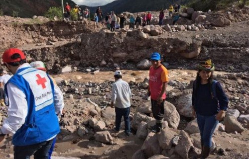 Acción urgente en zonas afectadas en Ayacucho