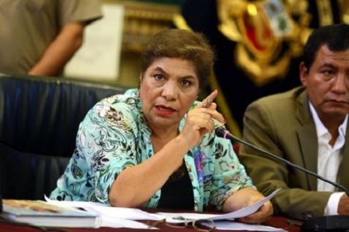Luz Salgado: 'No existe uso político en la ayuda del congreso a damnificados'