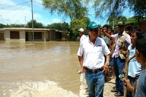 Minagri atiende zonas de emergencia ante abrupta crecida del río Piura