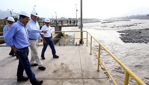 Obras en planta de tratamiento de agua de Huachipa culminarían en dos años, estima Jefe de Estado