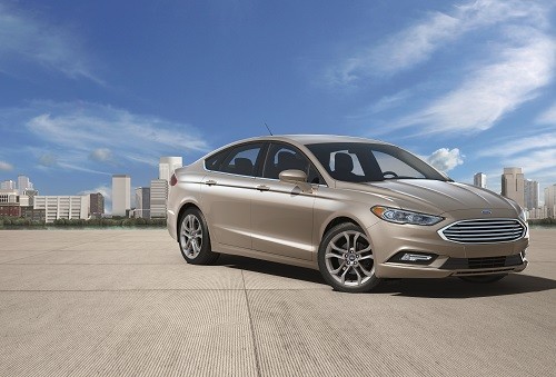 Ford presenta en el Perú el New Ford Fusion 2017, la mezcla perfecta entre tecnología, seguridad y confort Ford presenta en el Perú el New Ford Fusion 2017, la mezcla perfecta entre tecnología, seguridad y confort