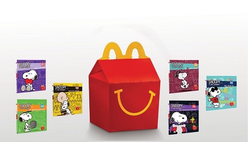 La Cajita Feliz de McDonalds permite elegir entre libros y juguetes