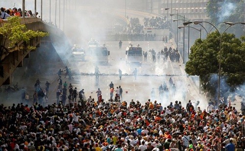 Venezuela: Las protestas contra el gobierno ya han matado al menos a 55 personas