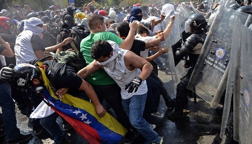 Venezuela: La cifra de muertos en protestas contra el gobierno aumenta