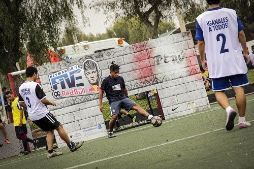 Neymar Jrs Five juega su 3ra fecha en Arequipa
