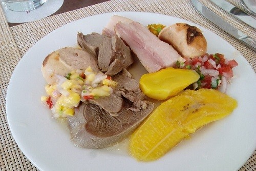 Sancochado: El plato convertido en buffet