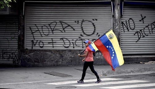 La oposición de Venezuela llama a huelga general de 48 horas esta semana