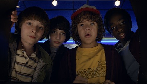 Netflix revela trailer de Stranger Things 2