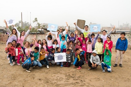 Citizen Day: LOréal Perú apoyó en la construcción de doce viviendas de la Asociación Riberas de Cajamarquilla  Chosica, afectada por la crecida del rio Huaycoloro