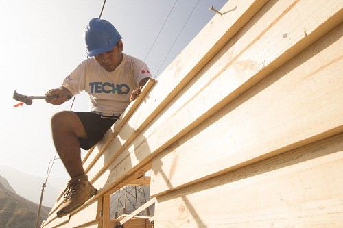 TECHO - Perú recibe donación de US$ 264 mil para continuar con la reconstrucción del país