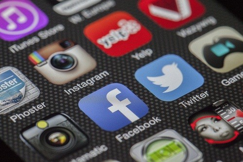 Redes sociales anónimas: ¿diversión o riesgo para los más chicos?