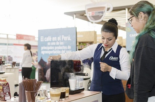 La marca Oster® celebra día del café peruano