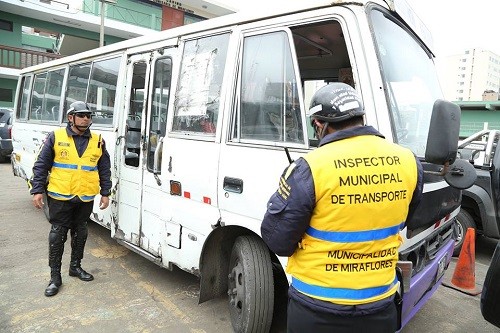Miraflores intervino a vehículos por transitar sin autorización en su jurisdicción